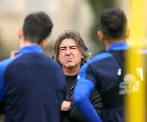 حمایت پیشکسوت استقلال از ریکاردو ساپینتو!