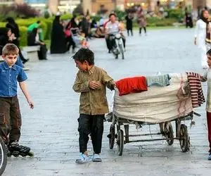 آواز جگرسوز؛ کودک کار آهنگ سنگ تراش رو میخونه وسط خیابون دلت براش پر میکشه