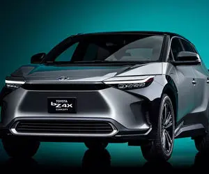 bZ4X کراس اوور جدید تویوتا با طراحی خاص کابین