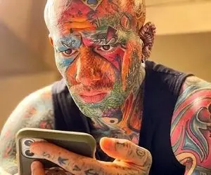 امیر تتلو در حال نماز خوندن | ویدیو