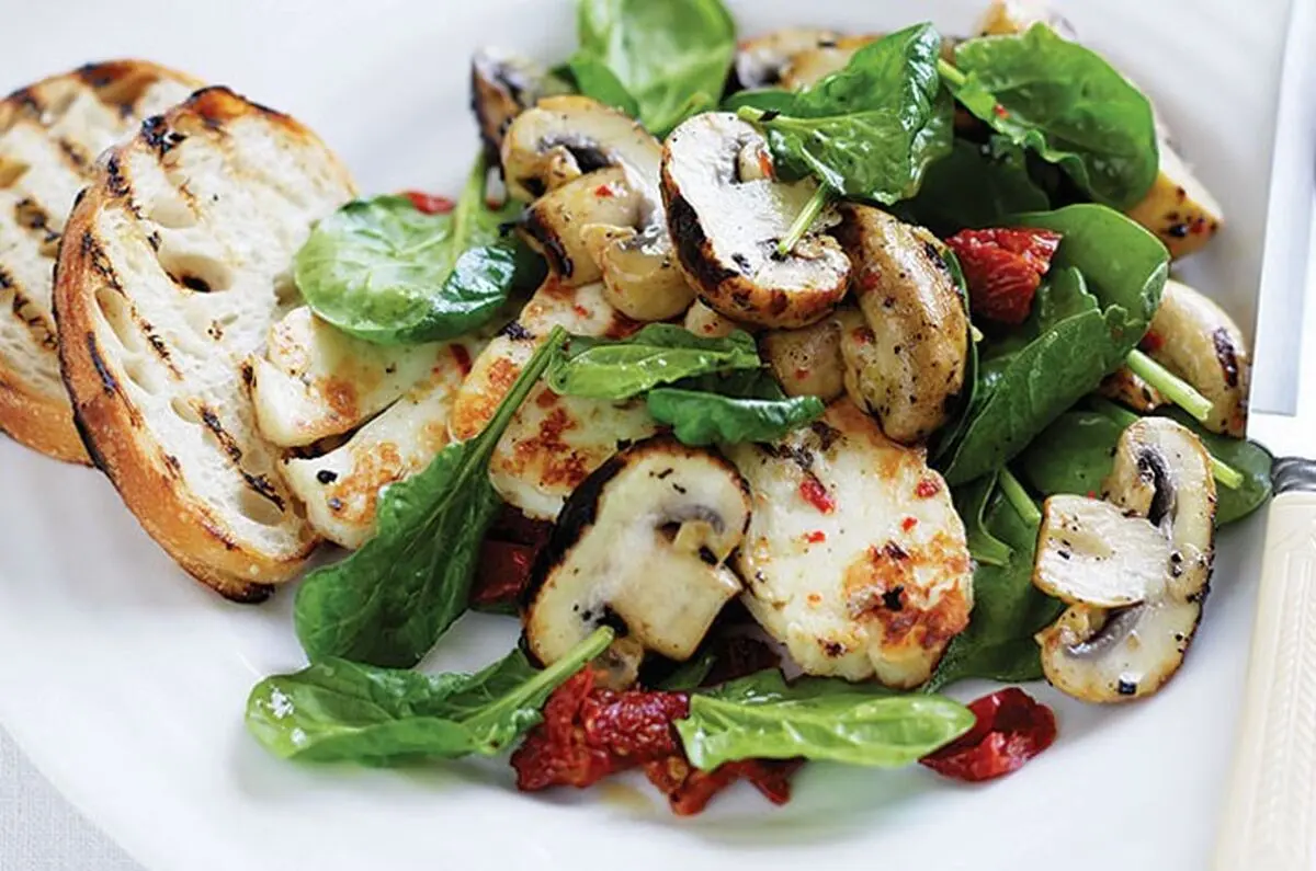 saladwithHalloumi-8