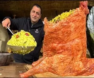 غذاهای محلی؛ دل و روده بره رو خالی کرد جاش برنج ریخت فویلپیچ انداخت تو آتیش