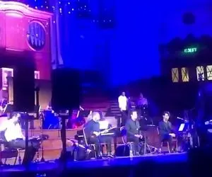 آواز همایونی؛ خاک و خون اجرای بی نظیر همایون شجریان در کنسرت با انوشیروان روحانی جذاب