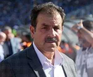 اصفهانیان: کریمی اسطوره است اما مجمع رای می‌دهد