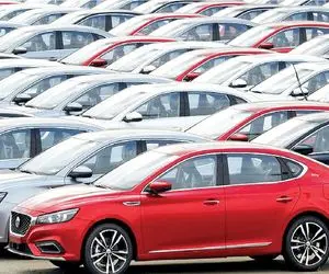 قیمت خودرو امروز ۴ مرداد ۱۴۰۴ | سقوط آزاد در بازار داخلی و مونتاژی