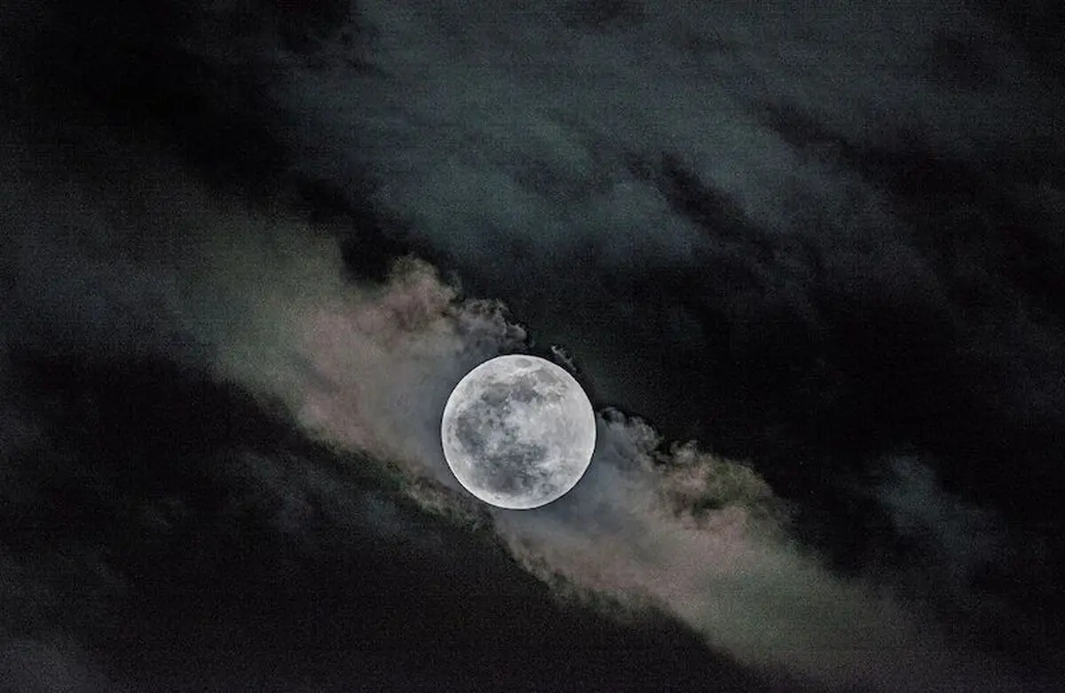 MichaelFredricks_FullMoonClouds_AshevilleNC_USA_Dec29_2020