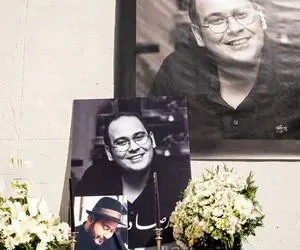 (عکس) حضور مهدی تاج در مراسم ختم رضا داوودنژاد