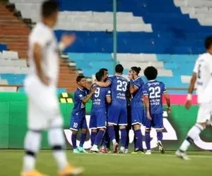 مورد عجیب و مشکل ساز استقلال در نقل و انتقالات