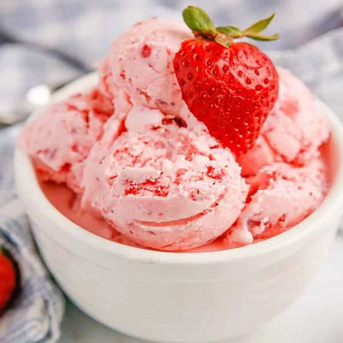 Strawberry-icecream-2