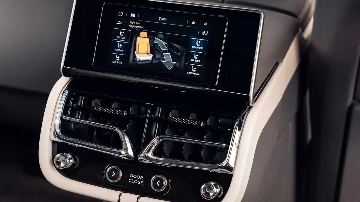 bentley-bentayga EWB