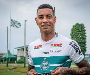 سومین برزیلی هم در راه پرسپولیس!