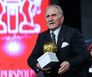 اسطوره پرسپولیس:  از این به بعد دیگر ساکت نمی نشینم!