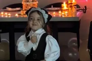 آواز شاد؛ طنازی این دختر وروجک تمومی نداره تو تولدش یه تنه مجلسو گرفت دست