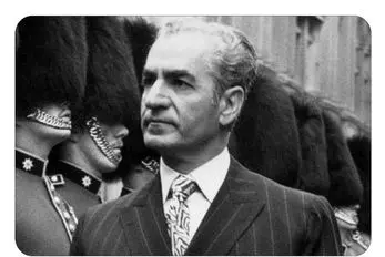 سفر به ایام قدیم ندیم؛ گشت گذار شاه عزل شده با اسب در روستای پدری