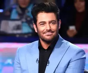 رضا گلزار با دیدن هایپ ذوق می کند! + عکس