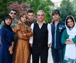 آواز ماندگار؛ آهنگ خوندن محشر مهران مدیری تو عمارت لوکسی که فک و فامیل باکلاسش جمعن