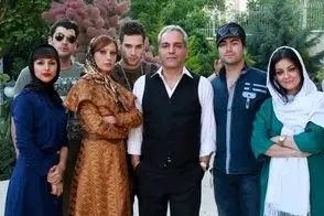 آواز ماندگار؛ آهنگ خوندن محشر مهران مدیری تو عمارت لوکسی که فک و فامیل باکلاسش جمعن