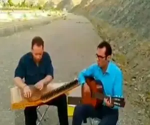 آواز خیابانی؛ ببینید آقاهه تو قلعه زو چه آهنگ خفن ریتمیکی با قانون زن معروف خوندن