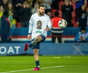 پدر مسی در عربستان؛ بمب فوتبال آسیا در راه است؟!