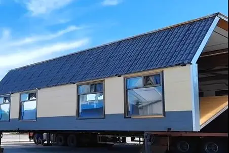 معماری خلاقانه؛ خونه تاشو ساختن دلباز دنیا رو میگردن با خودشون میبرنش