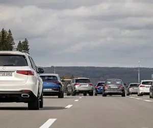 مرسدس توانست برای فناوری خودمختار سطح 3 تائیدیه ی بین المللی را دریافت کند