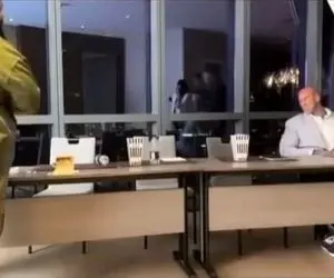 (ویدیو) رسوایی یک مبارزه؛ مسابقه غریبی و مارتین فورد ساختگی است!