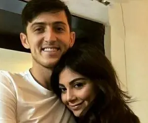 عکس سردار آزمون در آغوش یک دختر زیبا و جذاب!