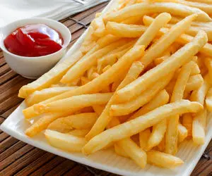 آشپزی حرفه ای؛ بیا بهت بگم چجوری سیب زمینی سرخ کنی که حسابی ترد و خرچ خرچی بشه