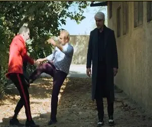 سکانس خندان/عطاران با شیطان درگیر میشه و گولشو نمیخوره عزرائیل کمکش میکنه