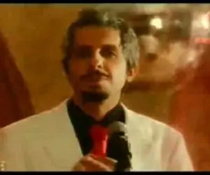 آواز شاد؛ جواد رضویان تو عروسی خواهرش استیج رو گرفته دستش دیجی بازی درمیارن