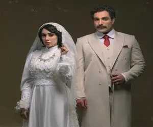 آواز معروفانه؛ رقص لابستری گلاره عباسی و مرجانه گلچین تو عروسی بازیگر معروف