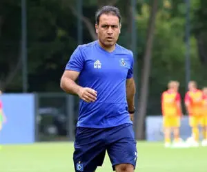 احتمال ادامه همکاری تیم ملی امید با مهدوی کیا