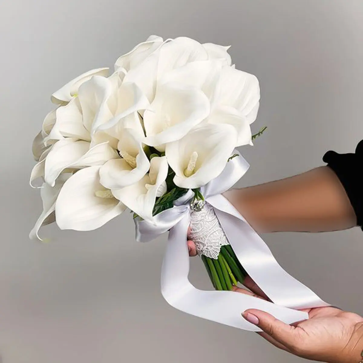 گل شیپوری دسته گل عروس