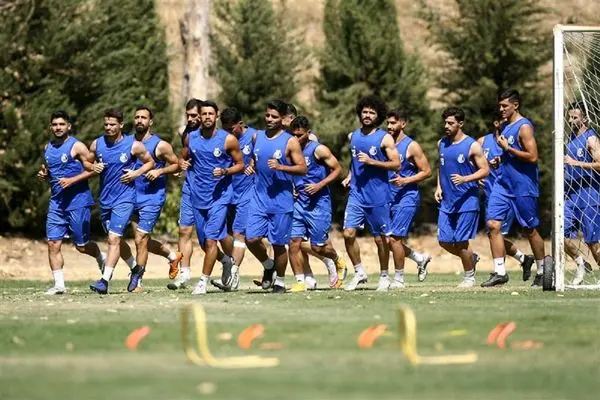 تیم استقلال