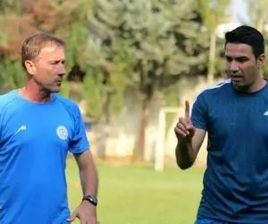 مغز متفکر اسپانیایی به استقلال بر می گردد؟