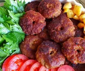 آموزش آشپزی؛ این کتلت صد برابر از کتلت سیب زمینی خوشمزه تره
