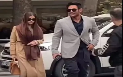 آواز هنرمندانه؛ آهنگ احساسی که رضا گلزار شب اول تو خونه برا زنش با لباس عروس خوند