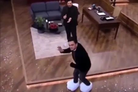 آواز هنرمندانه؛ هندی رقصیدن حامد آهنگی از خود هندیا غلیظ تره ترکیبی سمی زده با ایرانی