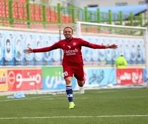 سپاهان مهاجم قرمز ها را می خواهد!