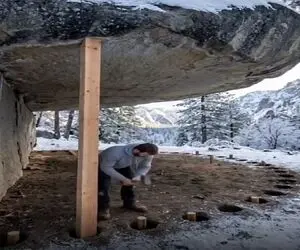 معماری خلاقانه؛ زیر صخره ی سایه بونی یه خونه سنگی ساخت تو زمستون گرم تو تابستون خنک