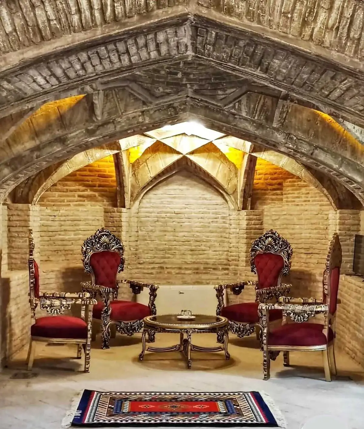 کاخ سرهنگ
