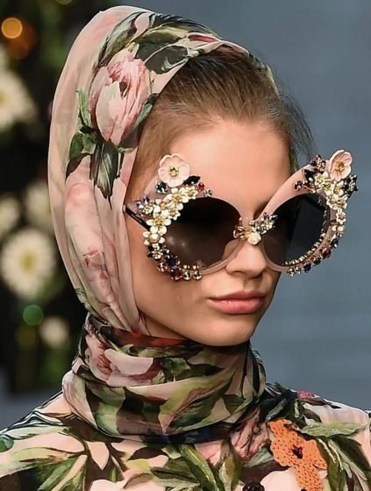​ عینک 