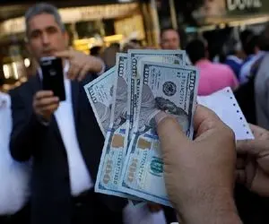 سود 4.5 میلیونی برای صف‌نشینان دلار!