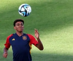 بارسلونا نگران دوستان یامال!