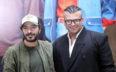 سکانس شاد/رقص هندی روزبه حصاری/چه شاباشی رو سرش میریزن