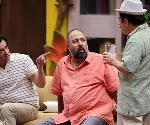 سکانس خندان/آقا رشید به مجید یاسر تیکه انداخت وسط برنامه اوجی از خنده خودشو محو کرد