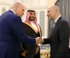 (ویدیو) ایرانی کنار ترامپ و بن سلمان کیست؟