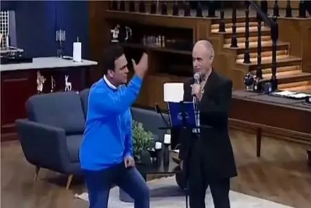 آواز شاد/شروع طوفانی این مرد حامدو کشته از خنده