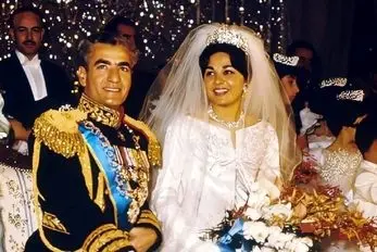 سفر به ایام قدیم سال 1317؛ کارت عروسی پر طمطراق و لوکس محمدرضا پهلوی