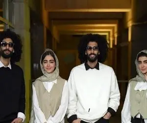 سکانس خندان/مسابقه کی از همه دو قلو تره گزاشتن دخترای نقی افتضاح بودن